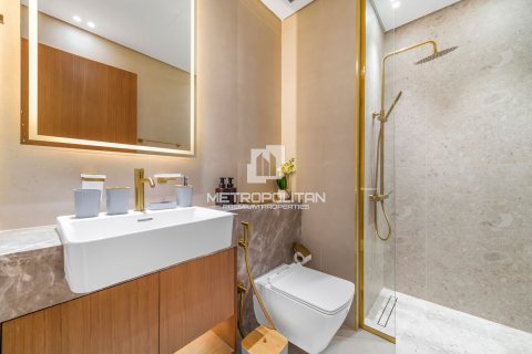 Apartment in Business Bay, Dubai 2 bedrooms, 126 sq.m. № 72942 - photo 29