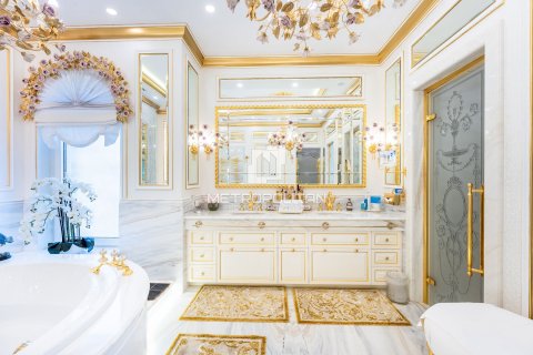 Villa in XXII Carat, Palm Jumeirah, Dubai 7 bedrooms, 1530 sq.m. № 72921 - photo 17