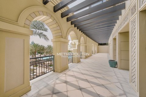 Appartement à Palazzo Versace, Culture Village, Dubai, 3 chambres, 351 m², № 72926
