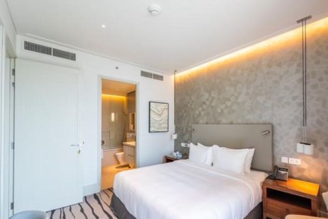 Apartment in Downtown Dubai (Downtown Burj Dubai), Dubai 1 bedroom, 71.95 sq.m. № 52680 - photo 2