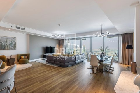 Apartment in Downtown Dubai (Downtown Burj Dubai), Dubai 3 bedrooms, 250.56 sq.m. № 140813 - photo 4