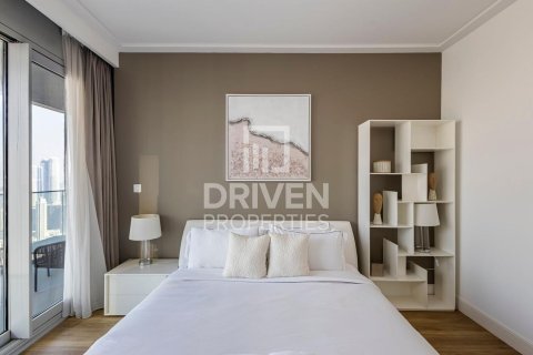 Apartment in Downtown Dubai (Downtown Burj Dubai), Dubai 3 bedrooms, 250.56 sq.m. № 140813 - photo 13