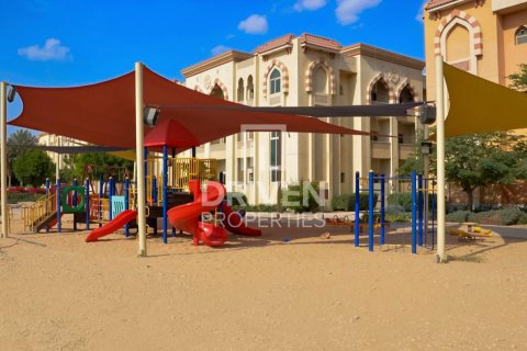 Bâtiment à Dubai Investment Park, Dubai, 1005.68 m², № 140823 - photo 11