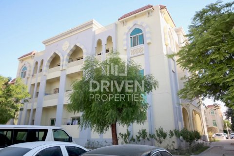 Bâtiment à Dubai Investment Park, Dubai, 1005.68 m², № 140823 - photo 9