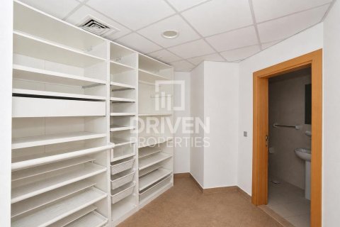 شقة في Shoreline Apartments, نخلة جميرا, دبي 3 غرف نوم, 200.21 م² رقم 141108 - صورة 11