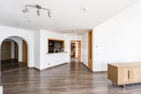 Квартира в Shoreline Apartments, Пальма Джумейра, Дубай, 3 спальни, 200.21м², № 141108
