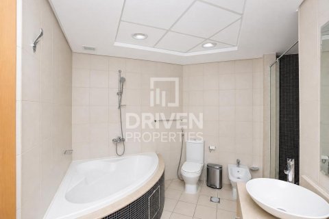 شقة في Shoreline Apartments, نخلة جميرا, دبي 3 غرف نوم, 200.21 م² رقم 141108 - صورة 13