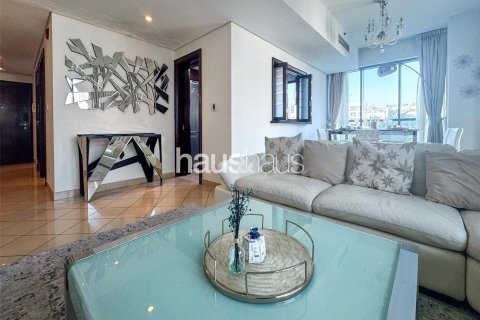 Apartment in The Views, Dubai 1 bedroom, 91 sq.m. № 43425 - photo 2