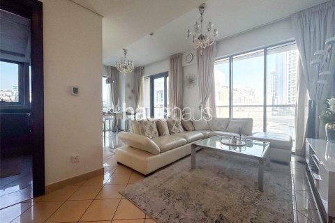 Apartment in The Views, Dubai 1 bedroom, 91 sq.m. № 43425 - photo 3