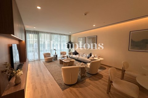 Снять в аренду квартиру в Mina Rashid, Дубай: 2 спальни, 112.87714500м², № 110455 - фото 4