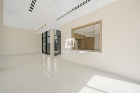 Villa en Murooj Al Furjan, Al Furjan, Dubai, 4 dormitorios, 331 m², № 15275 - foto 18