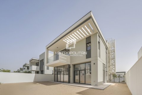 Villa en Murooj Al Furjan, Al Furjan, Dubai, 4 dormitorios, 331 m², № 15275 - foto 9