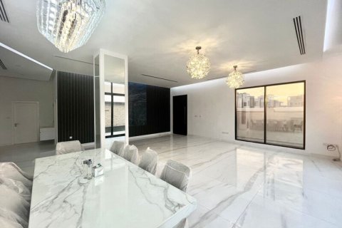 Villa in Al Barsha, Dubai 5 bedrooms, 1381.89 sq.m. № 52553 - photo 10