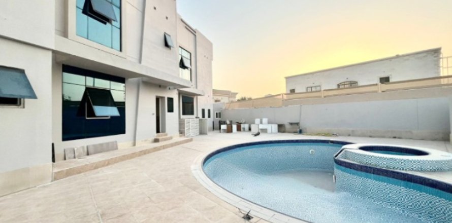 Villa à Al Barsha, Dubai, 5 chambres, 1393.5 m², № 52558