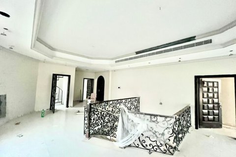 Villa à Al Barsha, Dubai, 5 chambres, 1393.5 m², № 52558 - photo 6