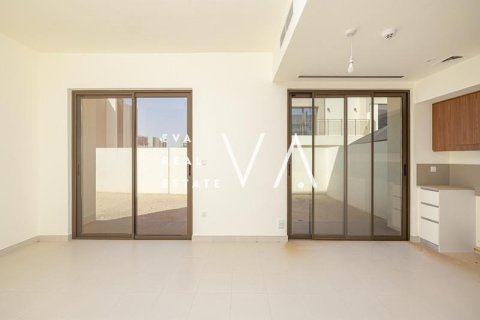 Adosado en Dubai South (Dubai World Central), Dubai, 4 dormitorios, 302.28 m², № 52850 - foto 3