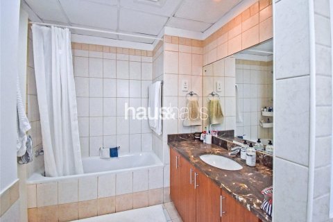 Villa in The Springs, Dubai 3 bedrooms, 282 sq.m. № 43961 - photo 10