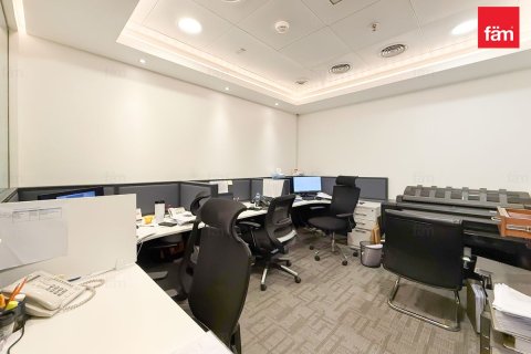 Office in Business Bay, Dubai 151.4 sq.m. № 112575 - photo 9