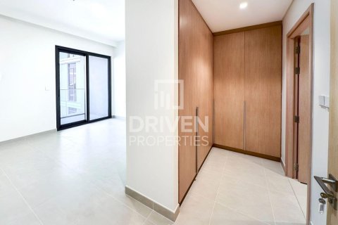 Снять в аренду квартиру в Mina Rashid, Дубай: 2 спальни, 107.95м², № 129627 - фото 8