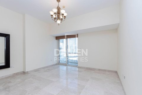 Снять в аренду квартиру в KG Tower, Дубай Марина, Дубай: 3 спальни, 285.77м², № 129629 - фото 13
