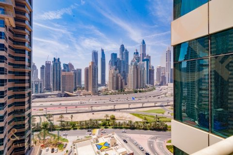 Apartment in Jumeirah Lake Towers, Dubai 2 bedrooms, 184 sq.m. № 60661