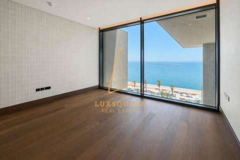 Apartment in Palm Jumeirah, Dubai 4 bedrooms, 599 sq.m. № 141558 - photo 6