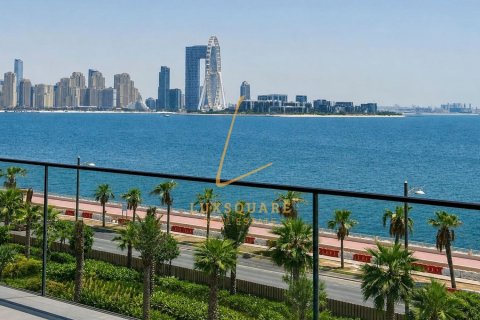 Apartment in Palm Jumeirah, Dubai 4 bedrooms, 599 sq.m. № 141558 - photo 9