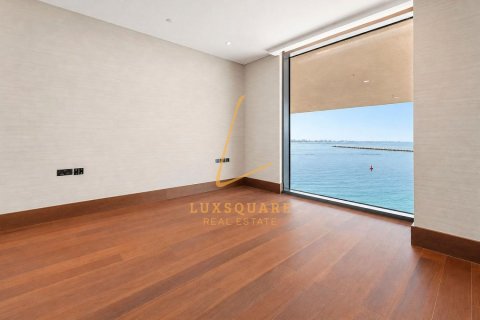 Apartment in Palm Jumeirah, Dubai 4 bedrooms, 599 sq.m. № 141558 - photo 3