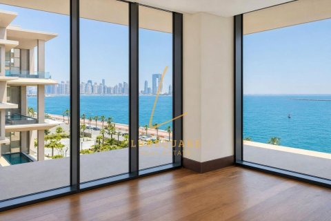 Apartment in Palm Jumeirah, Dubai 4 bedrooms, 599 sq.m. № 141558 - photo 8