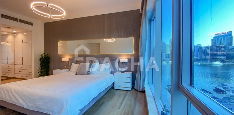 Apartment in Marina Promenade, Dubai Marina, Dubai 1 bedroom, 95 sq.m. № 110423