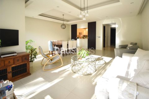 Townhouse in Jumeirah Golf Estates, Dubai 3 bedrooms, 267 sq.m. № 44624 - photo 3