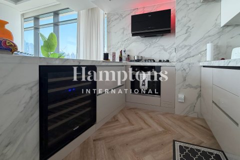 Apartment in Dubai Harbour, Dubai 3 bedrooms, 163.17018405 sq.m. № 135054 - photo 2