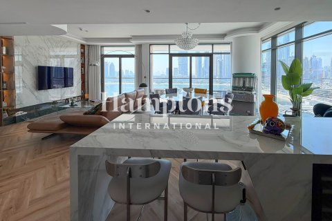 Apartment in Dubai Harbour, Dubai 3 bedrooms, 163.17018405 sq.m. № 135054 - photo 15