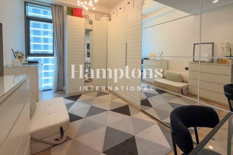 Apartment in Dubai Harbour, Dubai 3 bedrooms, 163.17018405 sq.m. № 135054 - photo 6