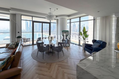 Apartment in Dubai Harbour, Dubai 3 bedrooms, 163.17018405 sq.m. № 135054 - photo 14