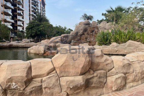 Снять в аренду квартиру в Tiara Residences, Пальма Джумейра, Дубай: 1 спальня, 177.2м², № 7665 - фото 13
