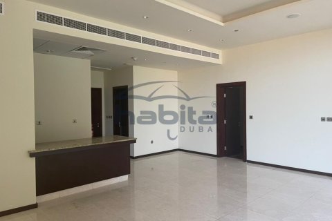 Снять в аренду квартиру в Tiara Residences, Пальма Джумейра, Дубай: 1 спальня, 177.2м², № 7665 - фото 2