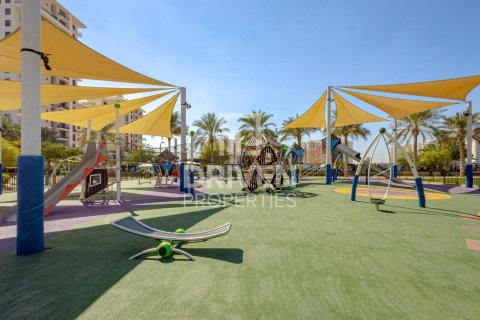 Appartement à Warda Apartments, Town Square, Dubai, 2 chambres, 95.23 m², № 138603 - photo 15