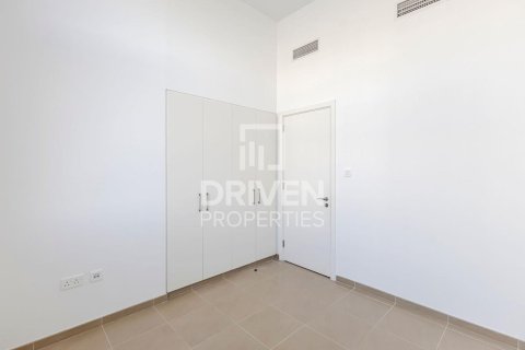 Appartement à Warda Apartments, Town Square, Dubai, 2 chambres, 95.23 m², № 138603 - photo 6