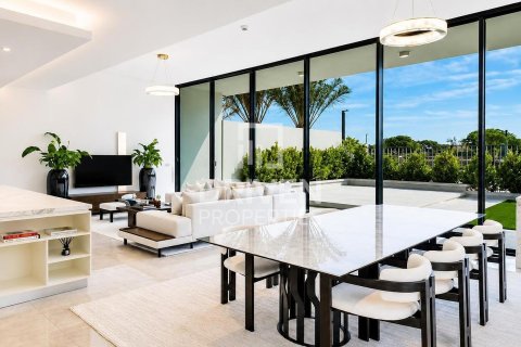 Вилла в District One, Мохаммед Бин Рашид Сити, Дубай, 4 спальни, 360.19м², № 138619