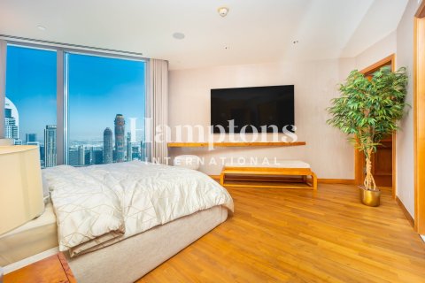 Apartment in Burj Khalifa, Dubai 2 bedrooms, 159.41968994 sq.m. № 113042 - photo 9
