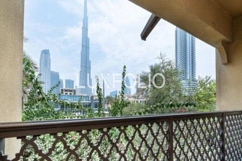 Квартира в Old Town, Дубай, 2 спальни, 124м², № 45544