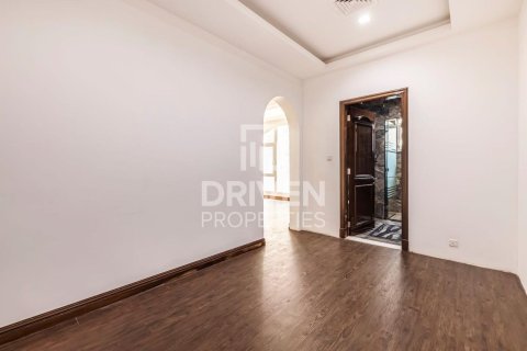فيلا في Nad Al Sheba 2, Nadd Al Sheba, دبي 6 غرف نوم , 1858.06 م² رقم 136733 - صورة 16