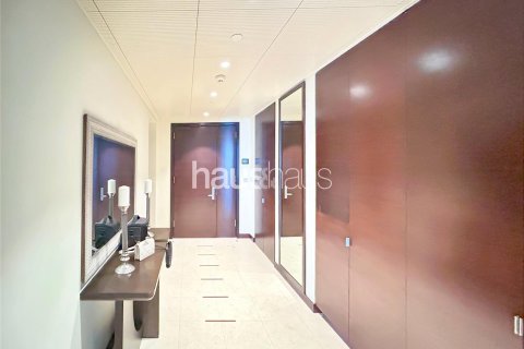 Apartamento en Downtown Dubai (Downtown Burj Dubai), Dubai, 2 dormitorios, 159 m², № 43928 - foto 2