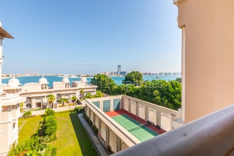 Apartment in Palm Jumeirah, Dubai 2 bedrooms, 153.1 sq.m. № 134856