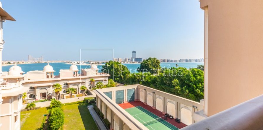 Apartment in Palm Jumeirah, Dubai 2 bedrooms, 153.1 sq.m. № 134856