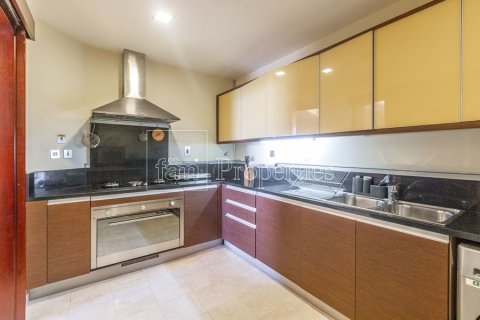 Apartment in Palm Jumeirah, Dubai 2 bedrooms, 153.1 sq.m. № 134856 - photo 25