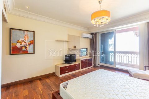 Apartment in Palm Jumeirah, Dubai 2 bedrooms, 153.1 sq.m. № 134856 - photo 6