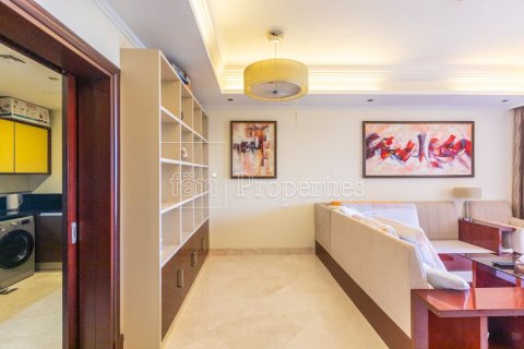 Apartment in Palm Jumeirah, Dubai 2 bedrooms, 153.1 sq.m. № 134856 - photo 29