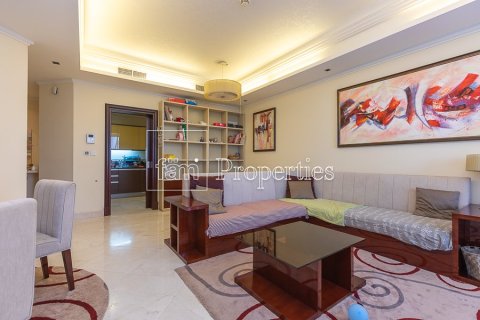 Apartment in Palm Jumeirah, Dubai 2 bedrooms, 153.1 sq.m. № 134856 - photo 5
